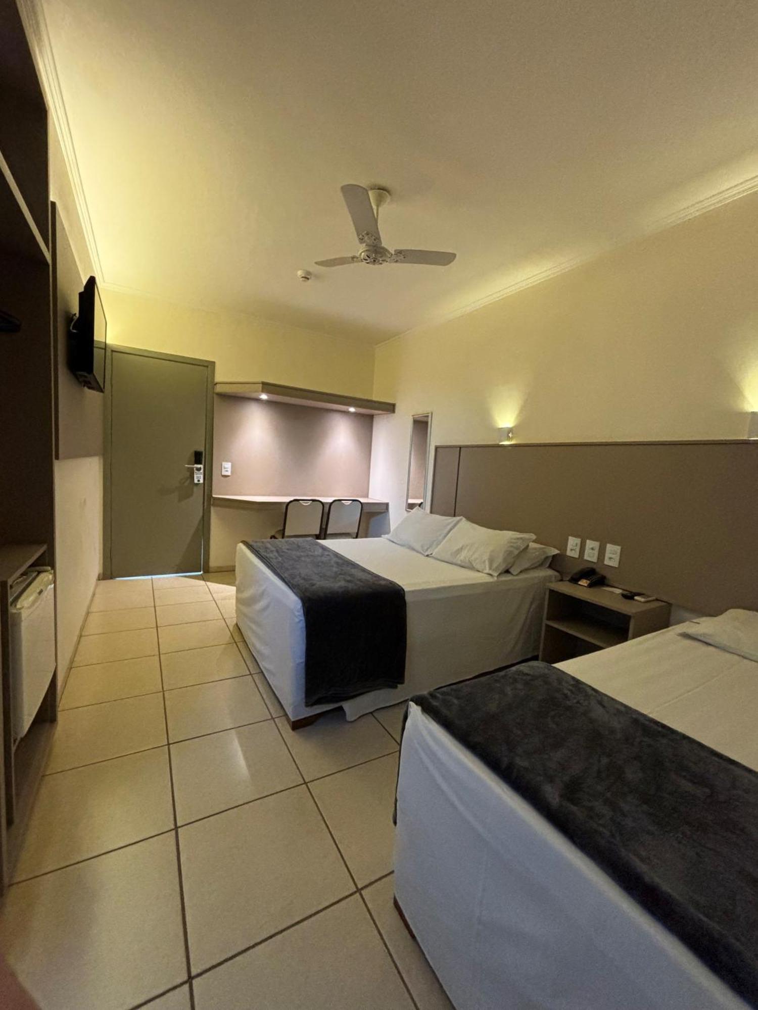 Hotel Roda D'Agua Andradina Szoba fotó