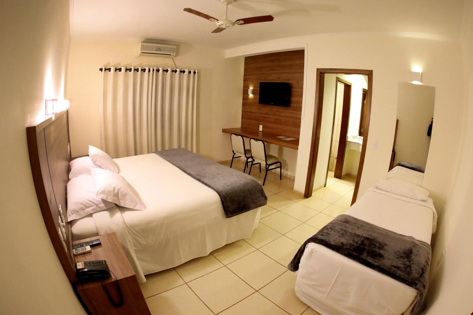 Hotel Roda D'Agua Andradina Kültér fotó