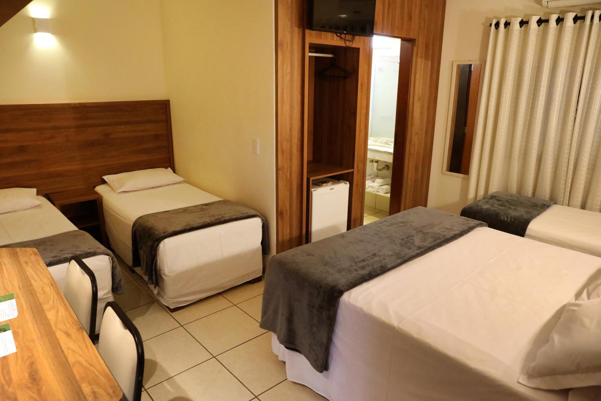 Hotel Roda D'Agua Andradina Szoba fotó